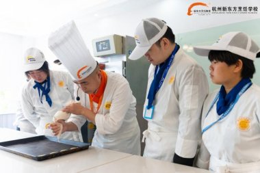 �W���c��ǰ;�᣿���c���@���I(y��)�����жࡰ�㡱�������Ą�����