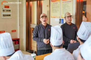 У���������أ������|����WУ������Ӗ׌�W�Ӿ͘I(y��)����һ��